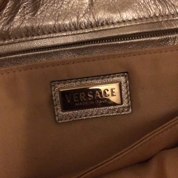 Totes - Picture 3 of 4